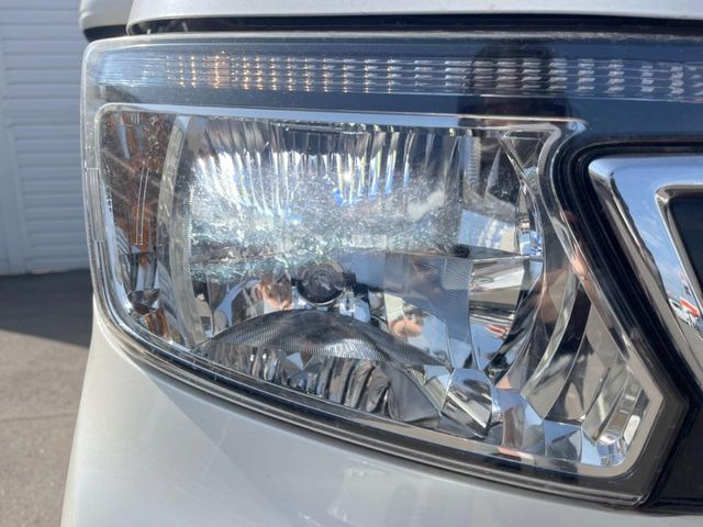 �yHID�w�b�h���C�g�z���ɖ��邭�O�����Ƃ炵�Ă����̂ŁA���V����Ԃ̑��s�������E�ǍD�ň��S���Ă���肢�������܂��B