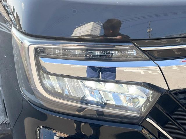 �yLED�w�b�h���C�g�z���V����ԑ��s�����ǍD�Ȏ��E���m�ۂ����S���ĉ^�]�ł��鍂�P�xLED�w�b�h���C�g�𑕔�!�_�����x�������A����d�͂��}�����Ă��܂��B