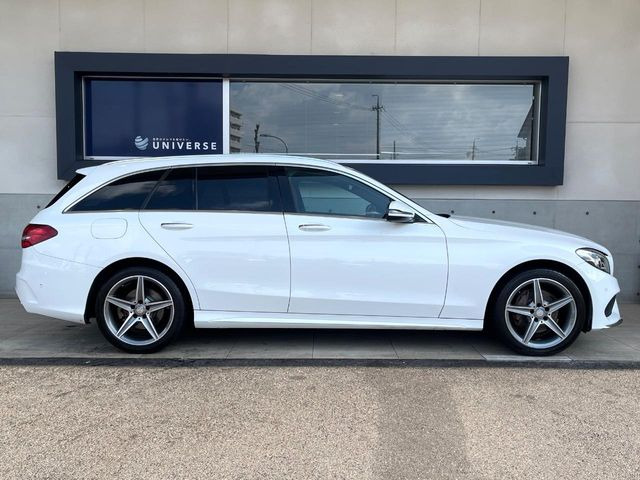 �������t�т̕ۏ؂̑��A���S�̍Œ�3�N�E���s�������ۏ�(�L��)�����p�ӁB�A���Ԃ����S���Ă��y���݂���������l�A�ۏؓ��e���[���͂������A�����_��&�I�C�������⃍�[�h�T�[�r�X���t�т��Ă���܂��B