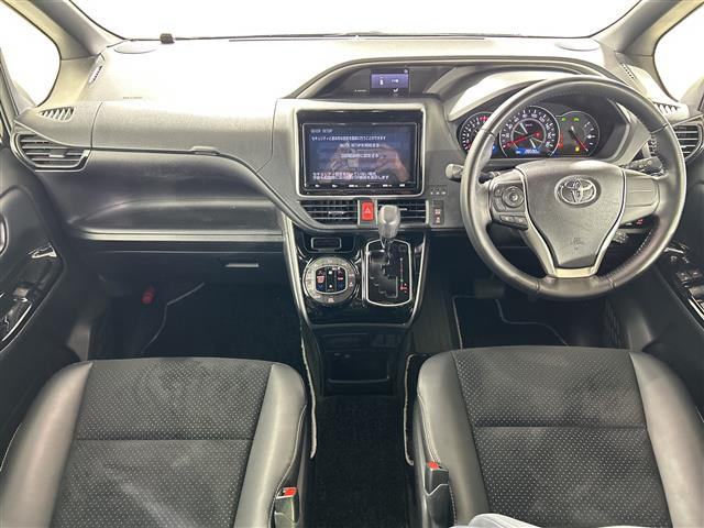 ヴォクシー2.0 ZS 煌III