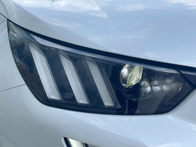 ��LED�w�b�h���C�g:��ԑ��s�����ǍD�Ȏ��E���m�ۂ����S���ĉ^�]�ł��鍂�P�xLED�w�b�h���C�g�𑕔�!�_�����x�������A����d�͂��}�����Ă��܂��B