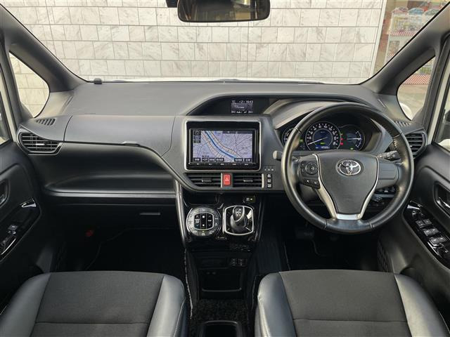 ノア1.8 ハイブリッド Si W×B