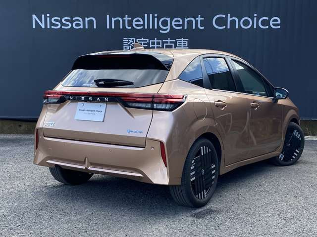 ノートオーラ1.2 G レザーエディション