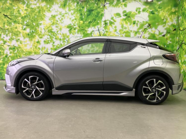 C-HRハイブリッド 1.8 G LED エディション