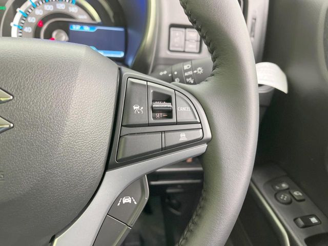 �y�A�_�v�e�B�u�N���[�Y�R���g���[���z�������H�ł̒��������s���y��!!�����ő��x��ۂN���[�Y�R���g���[�����A�Փˌy���V�X�e���ƘA�g���A�O���̎ԗ������m���ĎԊԂ�ۂ悤�ɑ��x���߂��Ă���܂�!!