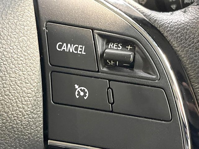 �y�N���[�Y�R���g���[���z�������H�����N���N���s�B�A�N�Z���𗣂��Ă���葬�x�ő��s���ł��A�������^�]���̕��S���y��!�����E�������ȒP�ȃX�C�b�`����Œ����ł��܂��B