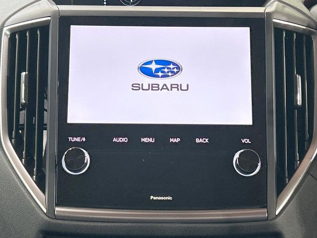 �y�����i�r�z�l�C�̏����i�r�𑕔����Ă���܂��B�i�r�̎g���₷���͂������A�I�[�f�B�I�@�\���[��!�L�����v�◷�s�͂������A�ʋ΂┃�����ȂǕ��i�̃h���C�u���y�����Ȃ�͂���