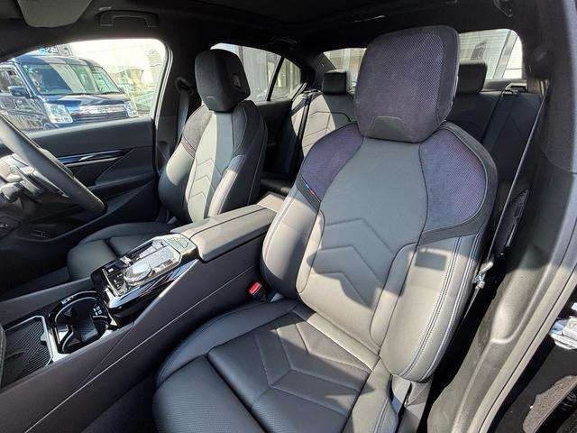 5シリーズセダン525Li エクスクルーシブ Mスポーツ