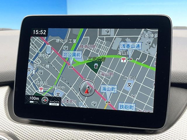 �������i�r:��̊��̂���i�r�́A����������ԓ������o���Ă���܂��B�I�[�f�B�I�@�\���[�����Ă���܂��̂ŁA�^�]�����y���߂܂���