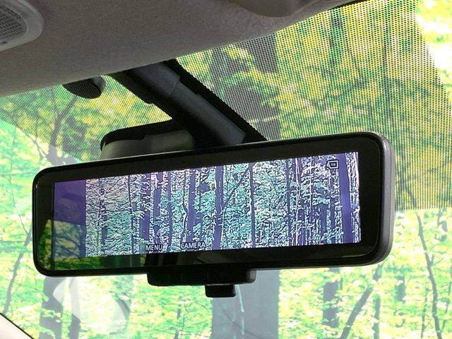 �y�C���e���W�F���g���[���~���[�z��Ȃ̑傫�ȉו��⓯��҂Ō�����m�F���Â炢���ł����S!�J�������B�e�����ԗ�����̉f�������[���~���[���ɕ\���B�N���A�Ȏ��E�ŏ󋵂̊m�F���\�ł�!