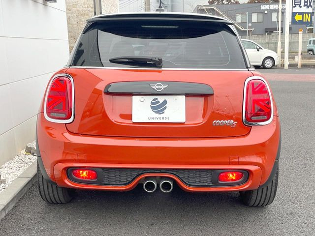 �����X�ł͑�O�ҋ@�ւɂ��ԗ��i���Ӓ�𓱓����A�C�����Ԃ�r���B�Ӓ菑�����s����܂��̂ŁA�ς��ƌ��������ł͕�����Ȃ��ӏ��܂Ŕ[��������ł��������������܂��B���ꕔ�����{�̏ꍇ���������܂��B