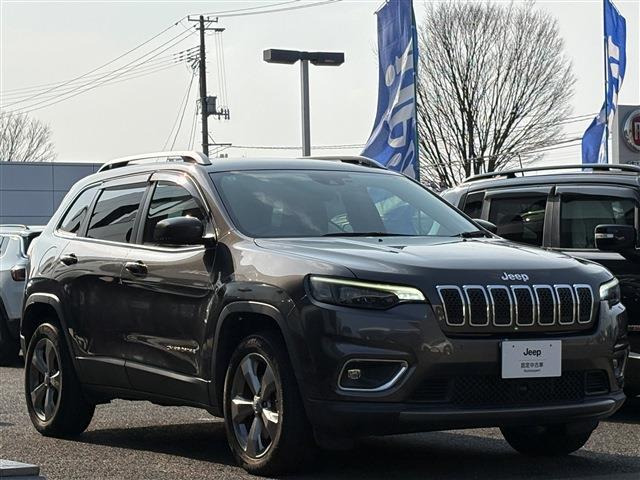 チェロキーリミテッド 4WD