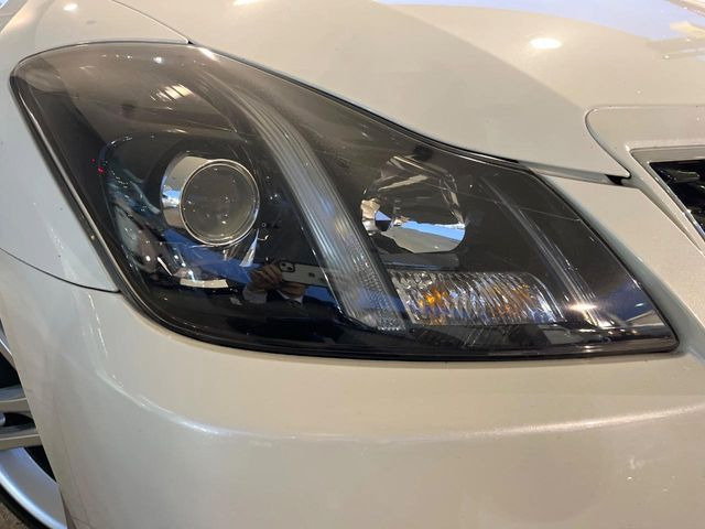 �yHID�w�b�h���C�g�z���ɖ��邭�O�����Ƃ炵�Ă����̂ŁA���V����Ԃ̑��s�������E�ǍD�ň��S���Ă���肢�������܂��B