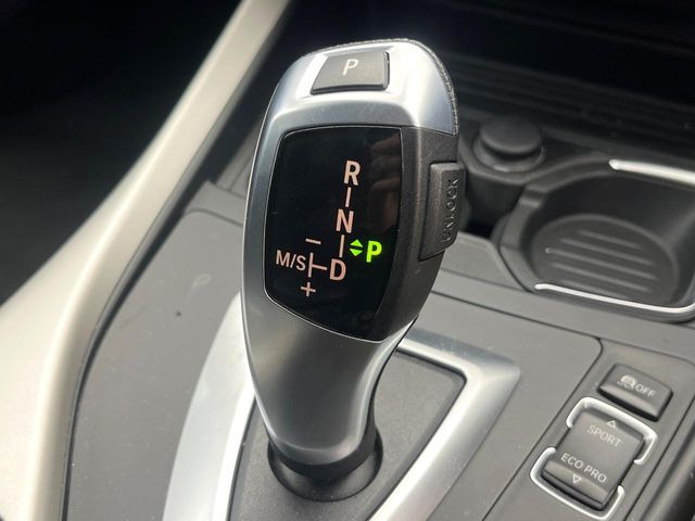 ��MT���[�h�t��AT:�ʏ�͎����ł����Ȃ���ϑ�(�M�A�`�F���W)���h���C�o�[�̑���ɂ���ĈӐ}�I�ɕς�����V�X�e���ł��B����w���i�̃h���C�u�����y���݂��������܂�!