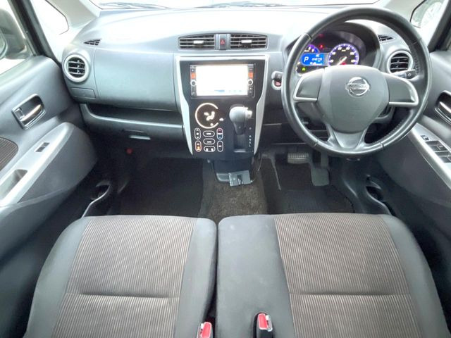 ���X�Ŏ戵�����Î�(�o�^�ςݖ��g�p�Ԃ�����)�́A�@��_�������𖳗��Ŏ��{�������܂��B���_�񎞂ɕʓr�@��_��������p�𐿋����邱�Ƃ͂������܂���̂ł����S����������