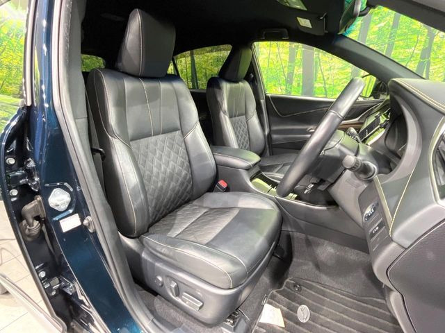 �y���烌�U�[�V�[�g�z����̂ӂ���肪�e�ՂŃ����e�i���X�����ȒP�ȁA�@�\���ɗD��鍇����v���̗p�����㎿�ȃV�[�g�ł��B����S�n���悭�A���������ӂ��S�n�ǂ��ԓ���Ԃ����o���Ă���܂��B