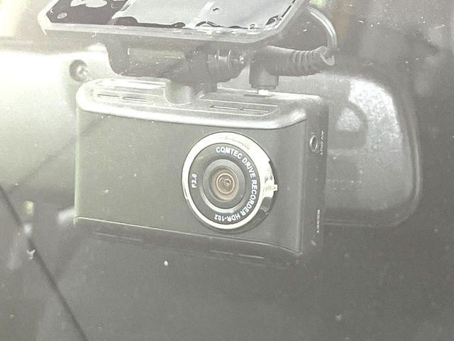 �y�h���C�u���R�[�_�[�z�h���C�u���R�[�_�[����!���s���͂������A������^�]�⎖�̂ɑ��������ہA�f���ŋL�^���A����̃��X�N�ɔ����܂��B���L�^�pSD�J�[�h�͂��q�l�����g�ł��������������K�v������܂��B