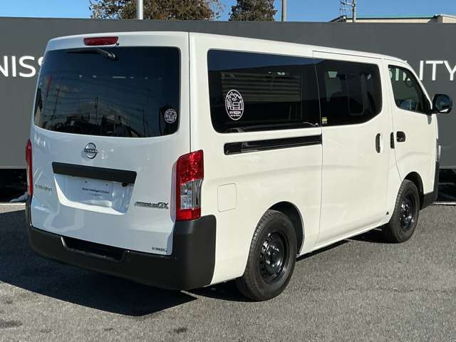 キャラバン2.4 グランドプレミアム GX ロング MYROOM 折り畳みベッド ディーゼル 4WD