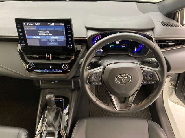 カローラツーリング1.8 ハイブリッド W×B