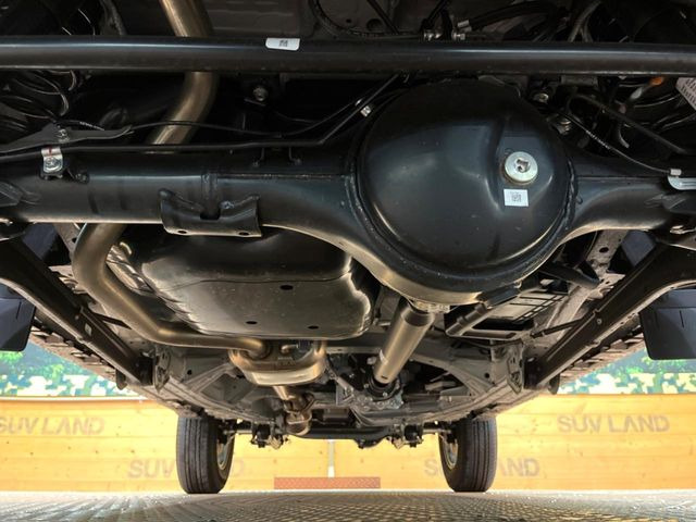 ����肪���ꂢ�Ȃ����ɁA�h�K���H�̎{�H���I�X�X���B�~��n��͂������A���ݕ��ɂ��Z���̕���A��Ń}�����E�E�B���^�[�X�|�[�c���������ɂ��D�]���������Ă���܂��B