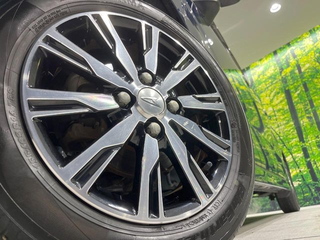 �y����14�C���`�A���~�z�C�[���z�O�ςɃ}�b�`���������A���~�z�C�[���𑕒����Ă���܂��B�e��ЊO�A���~�z�C�[����A�X�^�b�h���X�^�C�����戵�����Ă���܂��B���񂲑��k����������