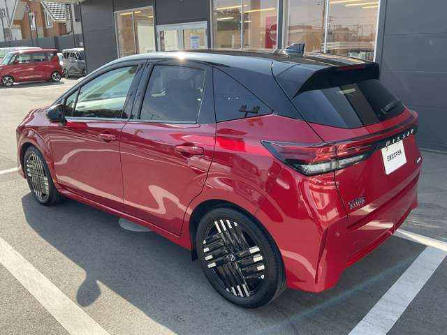 ノートオーラ1.2 G レザーエディション