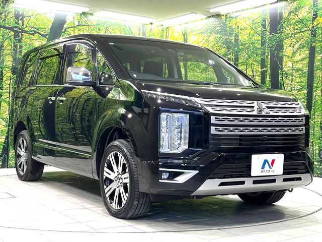 高透明度のガラス皮膜で撥水はもちろん、上質なツヤ・光沢を実現。紫外線や酸性雨から大切な愛車を保護し、色あせ・劣化を防止。「弾スプラッシュコート」、「弾プリミッサコート」からお選びいただけます。