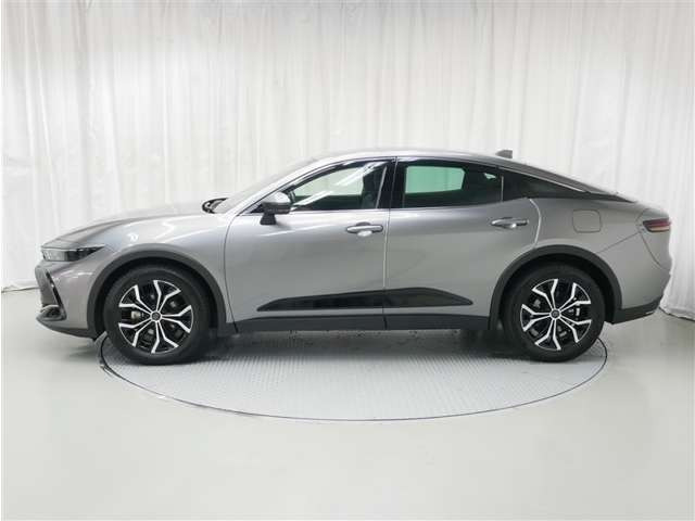 クラウンクロスオーバー2.5 G アドバンスト E-Four 4WD