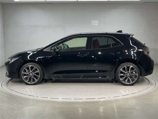 カローラスポーツ1.2 GZ