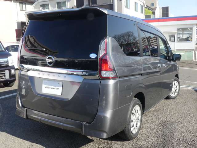 セレナ2.0 X チェアキャブ スロープタイプ 車いす1名 サード仕様