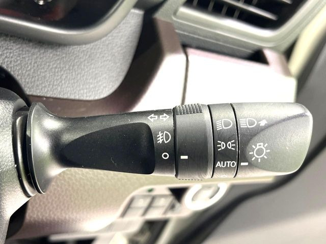 �y�I�[�g���C�g�z����̖��邳�ɉ����Ď����Ńw�b�h���C�g�̓_���E�������ł���@�\�ł�!���C�g�̕t���Y��E�����Y��Ȃǂ������Ȃ�A�J�̓���[���̑��s�����S!�g���l���ʉߎ����֗��ł��ˁ�