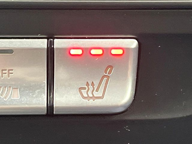 ���t�����g�V�[�g�q�[�e�B���O:�^�]�ȁE����ȋ��ɎO�i�K�Œ��߂��\�ȃV�[�g�q�[�^�[�𑕔����Ă���܂��B�G�߂��킸���K�ɂ��g�p���������܂��B