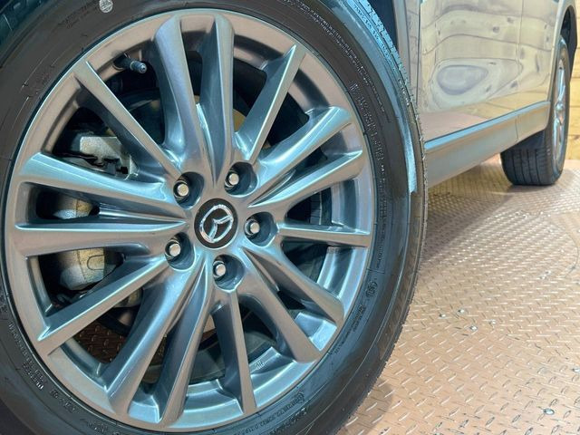 �y����17�C���`�A���~�z�C�[���z�O�ςɃ}�b�`���������A���~�z�C�[���𑕒����Ă���܂��B�e��ЊO�A���~�z�C�[����A�X�^�b�h���X�^�C�����戵�����Ă���܂��B���񂲑��k����������