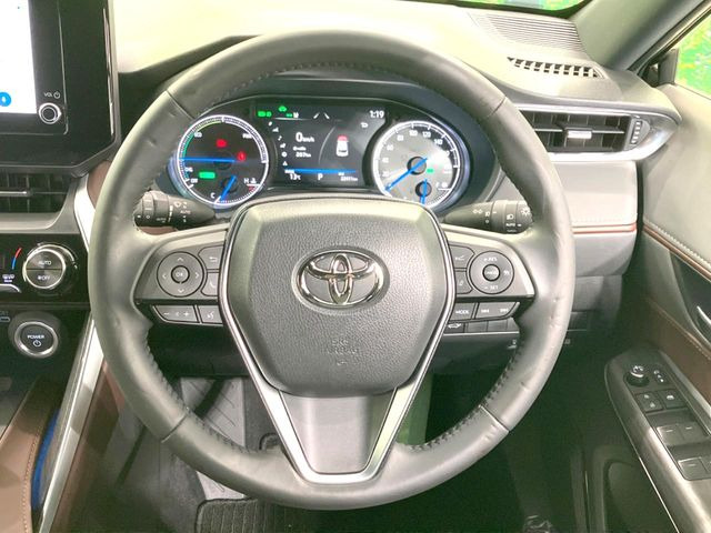 �y�����v�����X�e�A�����O�z�㎿�Ȋv���g�p���邱�ƂŁA��ɂ����������݂ƂĂ��^�]���₷���n���h���ł���