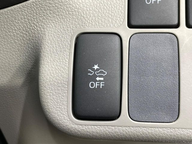 �y�X�}�[�g�A�V�X�g�z���s���ɑO���̎ԗ�����F�����A�Փ˂������Ȏ��͌x��ƃu���[�L�ŏՓˉ���Ɣ�Q�y�����A�V�X�g�B�����S�Ƀh���C�u�����y���݂��������܂��B