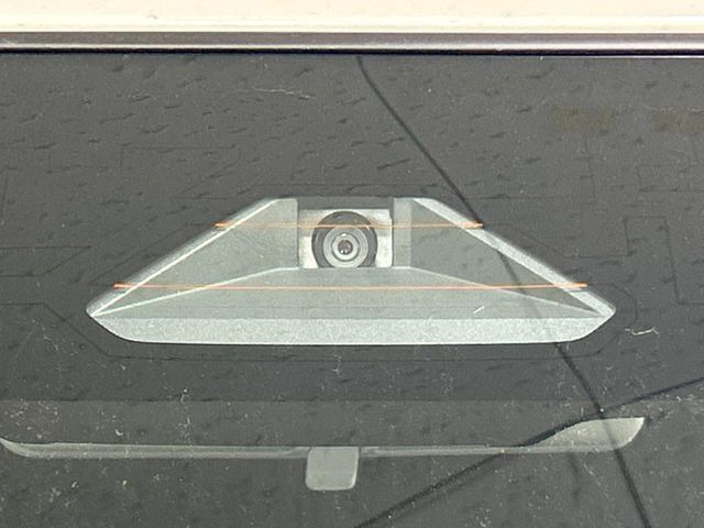 �y�X�Y�L �Z�[�t�e�B�T�|�[�g�z���s���ɑO���̎ԗ�����F�����A�Փ˂������Ȏ��͌x��ƃu���[�L�ŏՓˉ���Ɣ�Q�y�����A�V�X�g�B�����S�Ƀh���C�u�����y���݂��������܂��B