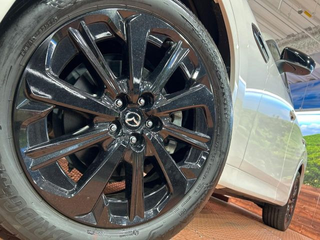 �y����20�C���`�A���~�z�C�[���z�O�ςɃ}�b�`���������A���~�z�C�[���𑕒����Ă���܂��B�e��ЊO�A���~�z�C�[����A�X�^�b�h���X�^�C�����戵�����Ă���܂��B���񂲑��k����������