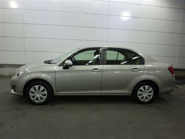 カローラアクシオ1.5 ハイブリッド