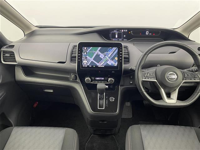 セレナ2.0 ハイウェイスターV