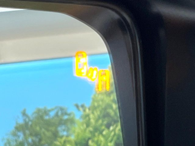 �y�u���C���h�X�|�b�g���j�^�[�z���s���A�h�A�~���[�̎��p�ɂȂ�₷���ӏ��Ɍ㑱�Ԃ��ڋ߂���ƃT�C�h�~���[�̃����Y�Ɍx����\��!�h���C�o�[�ɒ��ӊ��N�����Ă���܂��B