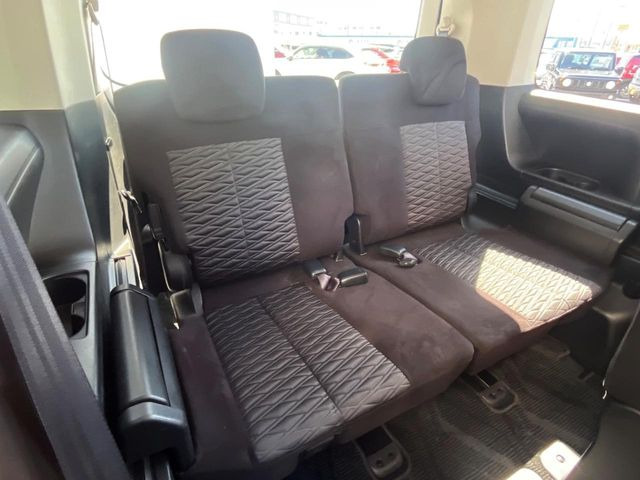 3��ڃV�[�g�͂�������ԗǍD����l�ł��������ƍ����Ē����܂��̂ŁA��l���ł̂��o���������N���N�ł��􂲉Ƒ��ŁA�C�̒m�ꂽ���ԂŁA�h���C�u�ɍs���̂��y���݂ł��ˁ�