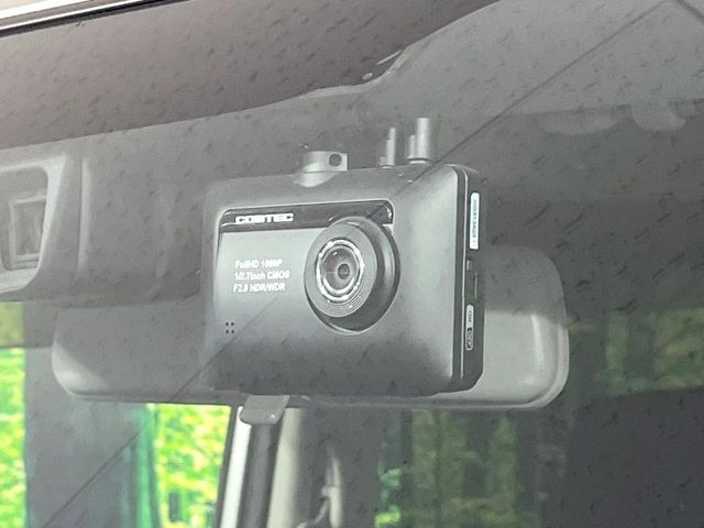 �y�h���C�u���R�[�_�[�z�h���C�u���R�[�_�[����!���s���͂������A������^�]�⎖�̂ɑ��������ہA�f���ŋL�^���A����̃��X�N�ɔ����܂��B���L�^�pSD�J�[�h�͂��q�l�����g�ł��������������K�v������܂��B