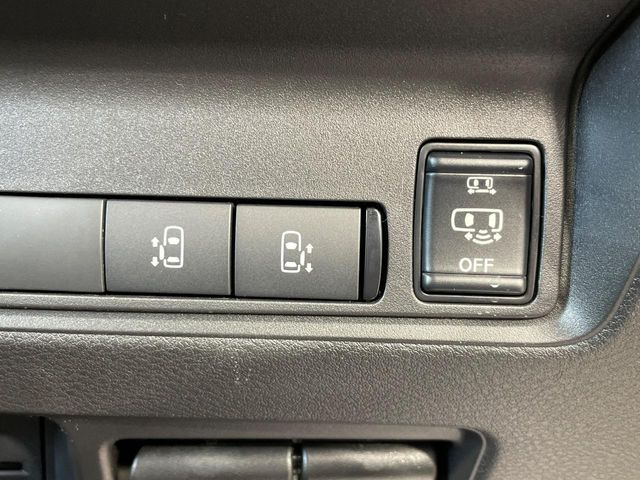 セレナ1.4 e-POWER ハイウェイスターV