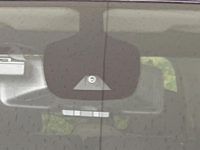 �y�v���p�C���b�g�z�������H�ł̒��������s���y��!!�a�؎��Ə��񑖍s�̃V�[���ŁA�A�N�Z���E�u���[�L�E�X�e�A�����O�������Ő��䂵�A�������^�]�̕��S���y�����Ă���܂���