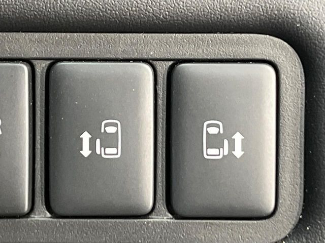 �y�����p���[�X���C�h�h�A�z�X�}�[�g�L�[��^�]�Ȃ̃X�C�b�`�Ō�ȗ����X���C�h�h�A�̊J���\���d��������͂����ăh�A���J����K�v�������A�����Ȃ��q�l�ł��ȒP�ɊJ���߂ł����K�ł���