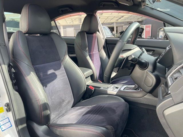 �y��p�X�|�[�c�V�[�g�z�z�[���h���ɗD��A�J�[�u���̑̂������}�����Ă���܂��B�܂��A�̂Ƀt�B�b�g���邩�獘��w�������ɂ����A�����O�h���C�u�⍂�����s�ł����K�ɂ��߂������������܂���