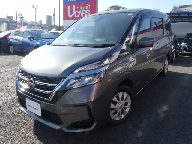 セレナ2.0 X チェアキャブ スロープタイプ 車いす1名 サード仕様