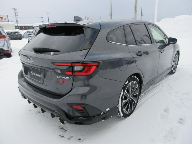 レヴォーグ1.8 STI スポーツ EX 4WD