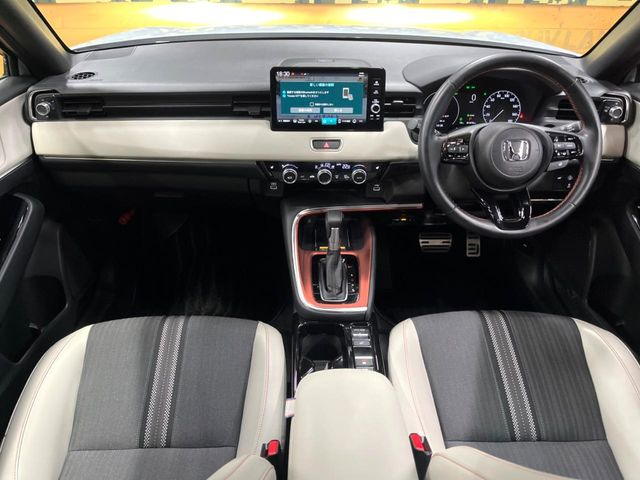 ヴェゼル1.5 e:HEV プレイ