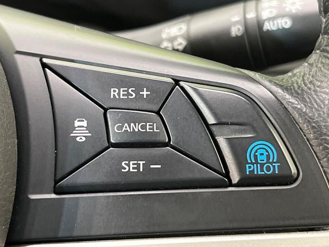 �y�v���p�C���b�g�z�������H�ł̒��������s���y��!!�a�؎��Ə��񑖍s�̃V�[���ŁA�A�N�Z���E�u���[�L�E�X�e�A�����O�������Ő��䂵�A�������^�]�̕��S���y�����Ă���܂���